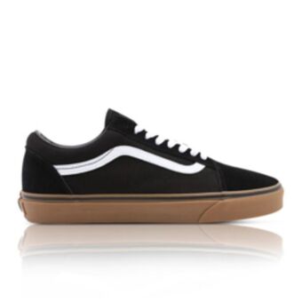 Sportscene Vans junior old skool black sneaker offer