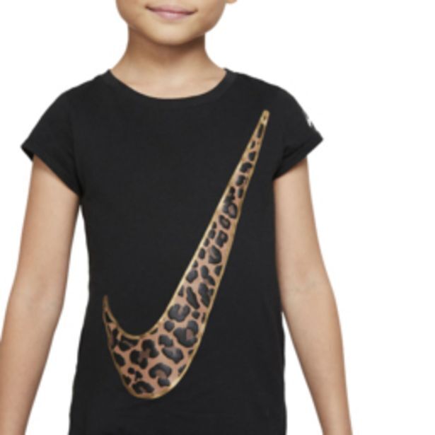 Nike girls black t-shirt offer at 