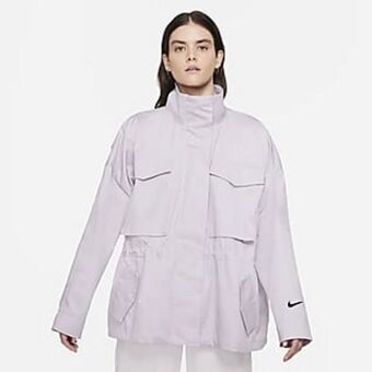 Nike Nike sportswear collection essentials offer