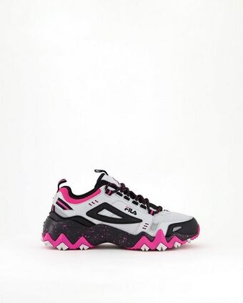 Cape Union Mart Fila women's oakmont shoes offer