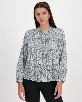Rare earth lisa pintuck printed blouse