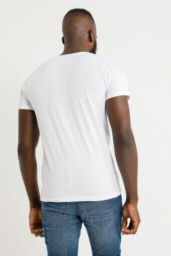 MRP Slim fit t-shirt offer