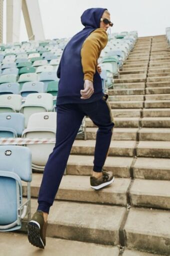MRP Colour block joggers offer