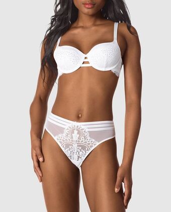 La Senza Lightly lined balconette bra offer