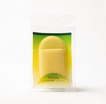 Signature Cosmetics Signature facial cleansing sponge offer