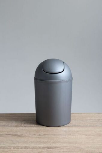 Plastic flip bin