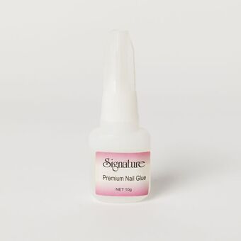 Signature Cosmetics Nail glue tube offer