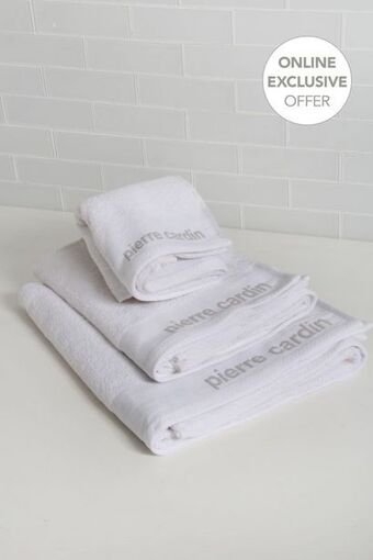 Sheet Street Pierre cardin hand towel offer