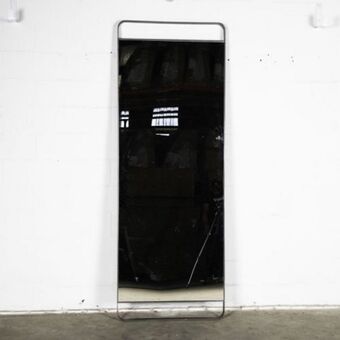 Infinity floor mirror