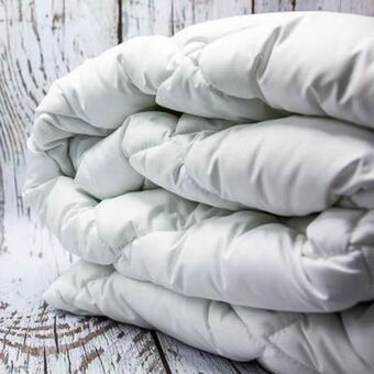 Whitehouse Microfibre indulgence duvet inner offer