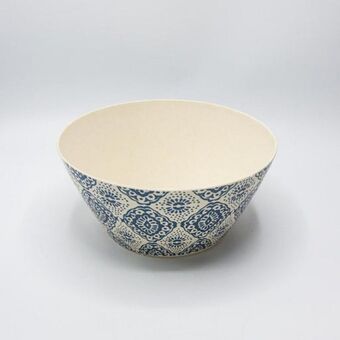 Bamboo salad bowl