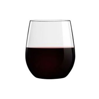 Outdoor red wine glasses