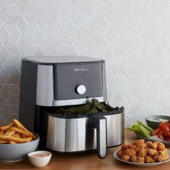 Instant vortex plus air fryer (5.7 litre)