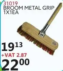 Africa Cash and Carry Broom Metal Grip 310119 offer