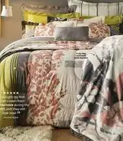 HomeChoice Harlyn 3 Ply 4kg Reversible Mink Blanket offer
