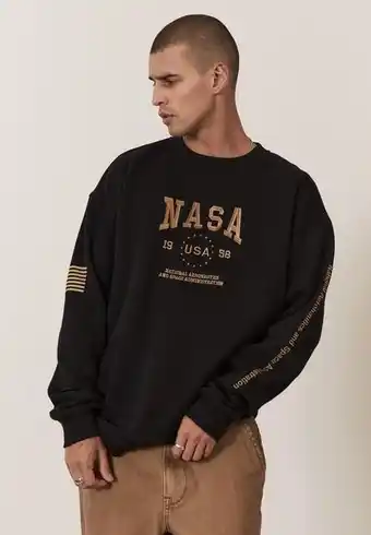 Superbalist Oversized nasa crew - black & gold nasa emb offer