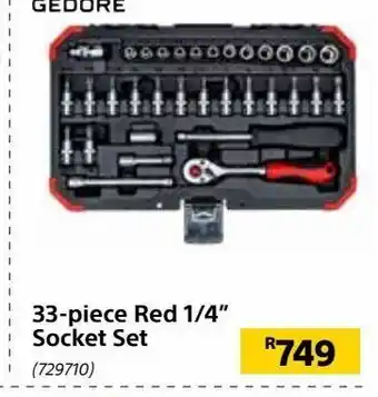 Builders Express 33-piece red 1/4" socket set offer