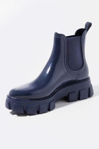 MRP Chelsea boot offer
