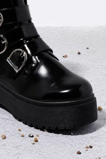 Chunky boot