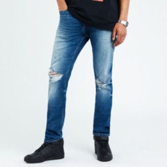 Sportscene Redbat men's medium blue skinny jeans offer