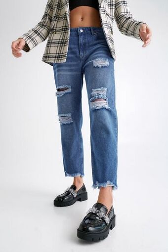 MRP Boyfriend jeans offer