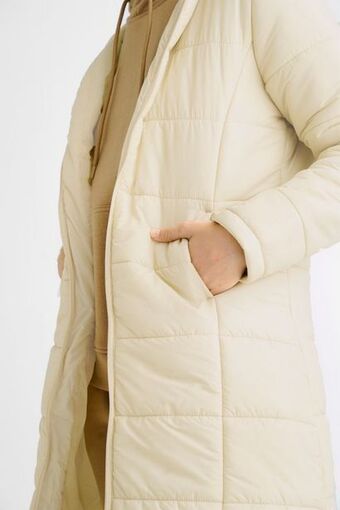 MRP Longer length puffer jacket offer