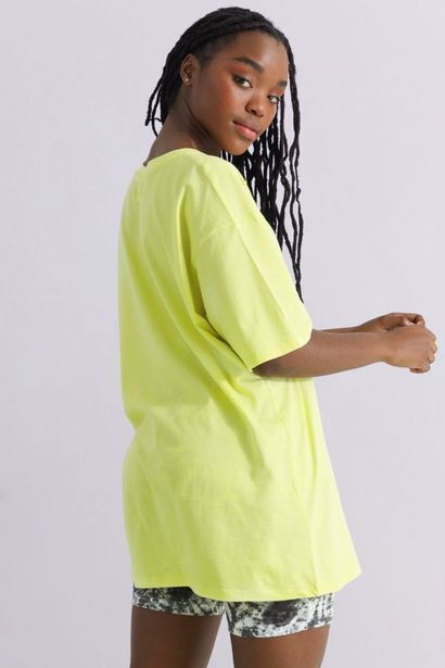 Oversized tee offer at MRP