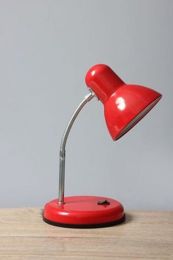 Desk lamp