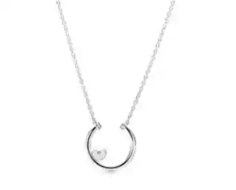 Offset freshwater cultured pearl circle necklace