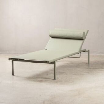 Barcelona lounger | olive