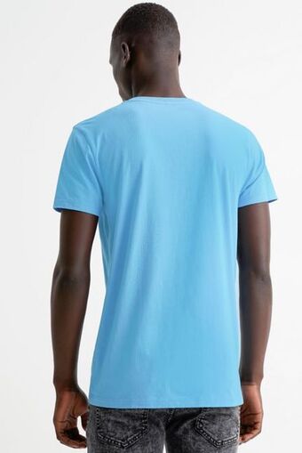 MRP Slim fit v-neck t-shirt offer