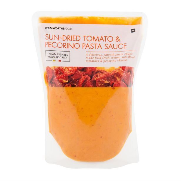 Sundried tomato and pecorino pasta sauce 600 g offer at Woolworths